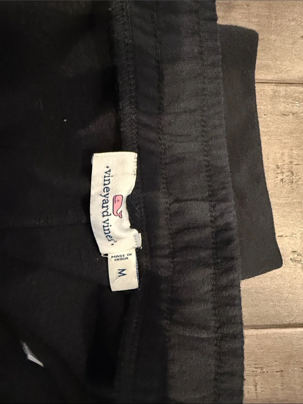 Vineyard Vines Black Elastic Waist Sweatpants - Picture 2 of 3